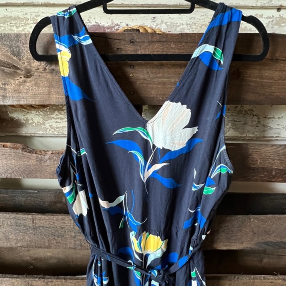 🟠A NEW DAY Sleeveless Midi Dress in Navy Floral Print XL